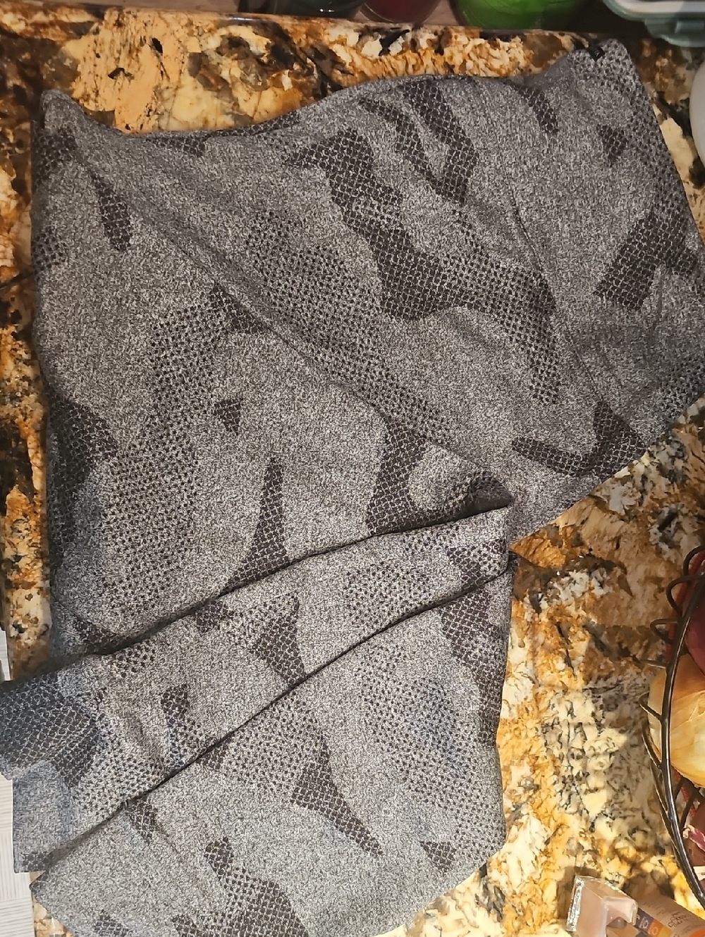 Mondetta Gray Knit Performance-Luxury Jogger Leggings